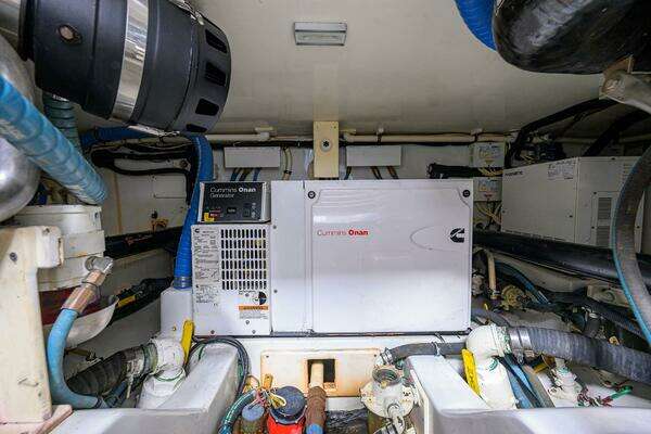 Release Walk Around Yacht For Sale