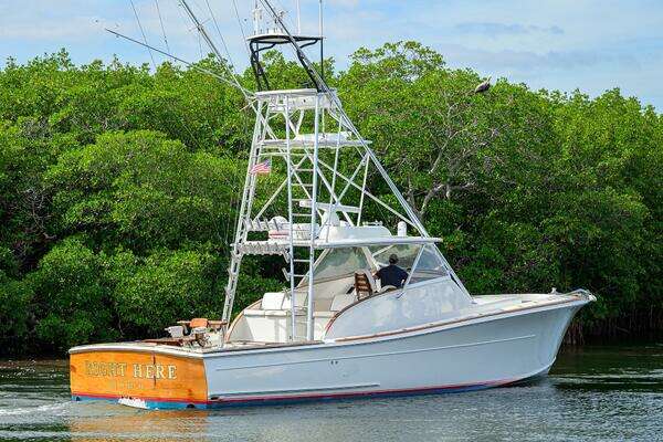 Release Walk Around Yacht For Sale