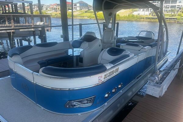 26ft Avalon Yacht For Sale