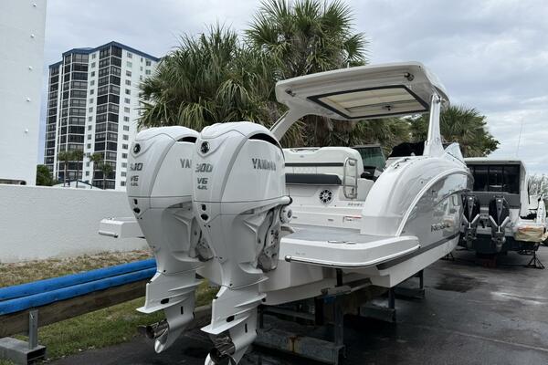 34ft Regal Yacht For Sale