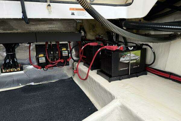 Regal 33 OBX Yacht For Sale