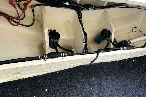 Regal 33 OBX Yacht For Sale