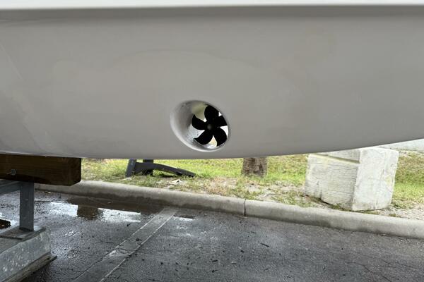 34ft Regal Yacht For Sale