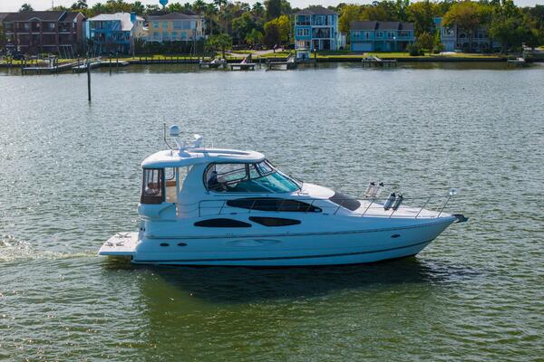 2005 Cruisers 455 Motor Yacht 