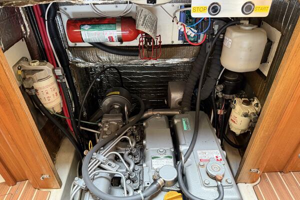 44ft Hunter Yacht For Sale