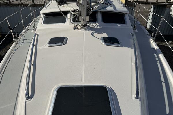 44ft Hunter Yacht For Sale
