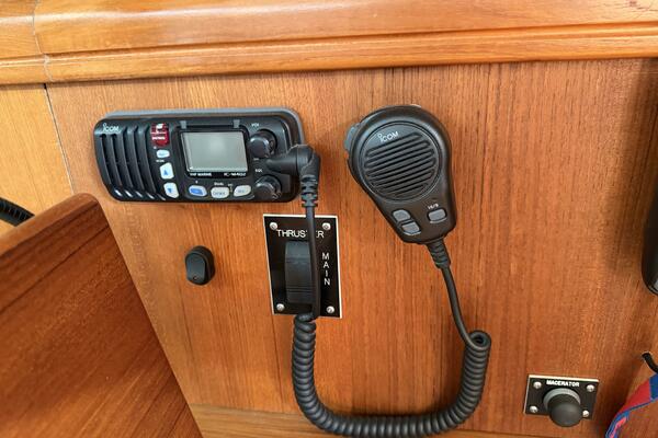 44ft Hunter Yacht For Sale