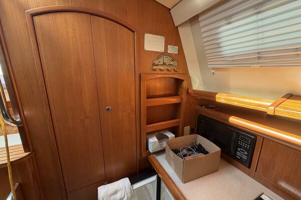 44ft Hunter Yacht For Sale
