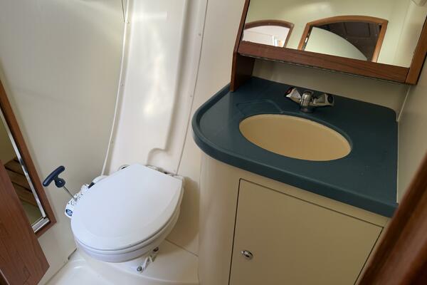 44ft Hunter Yacht For Sale