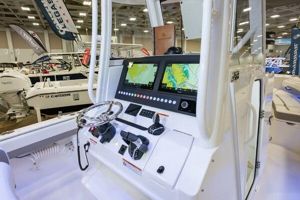 28ft Regulator Yacht For Sale