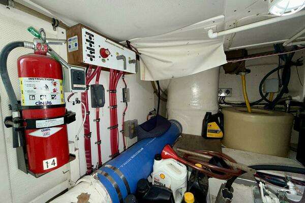 Grand Banks 49 Eastbay HX Yacht For Sale