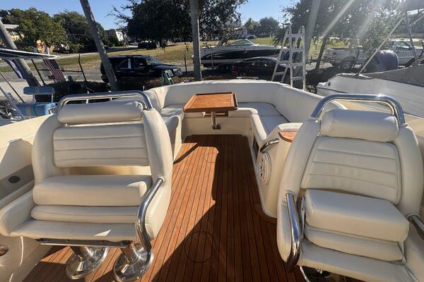 28ft Chris Craft Yacht For Sale