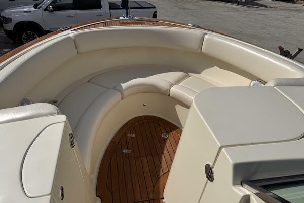 28ft Chris Craft Yacht For Sale
