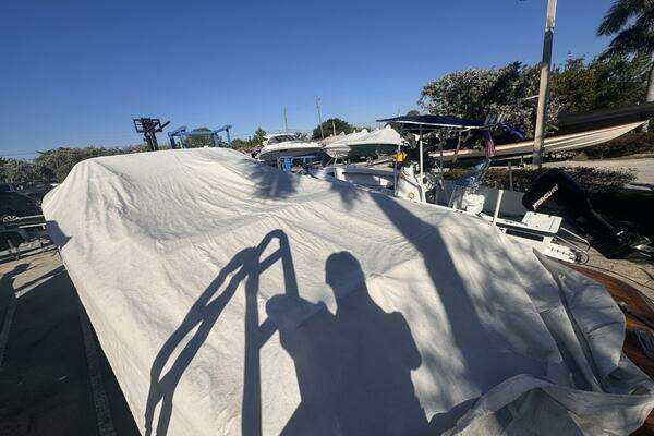 Photo of the 2014 Chris-Craft 