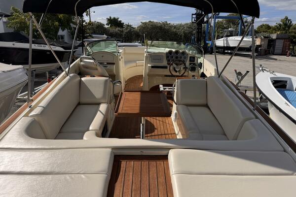 28ft Chris Craft Yacht For Sale