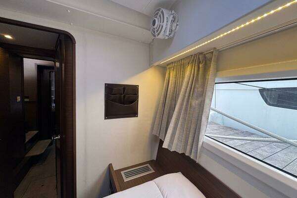 Lagoon 42 Yacht For Sale