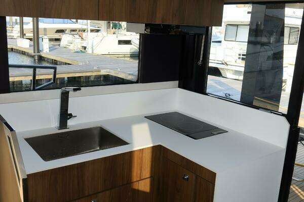 Cobra Seamaster 45 Yacht For Sale