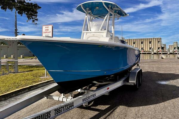 22ft Sea Hunt Yacht For Sale