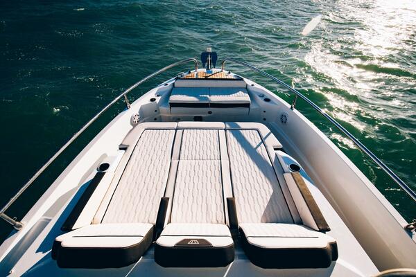 38ft Wellcraft Yacht For Sale