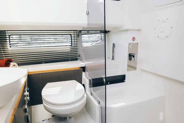 38ft Wellcraft Yacht For Sale