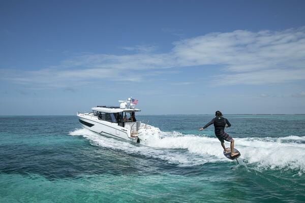 38ft Wellcraft Yacht For Sale