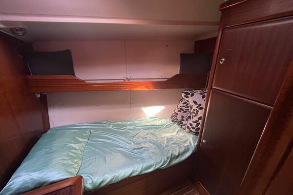 Veritas 50ft Bavaria Yacht For Sale