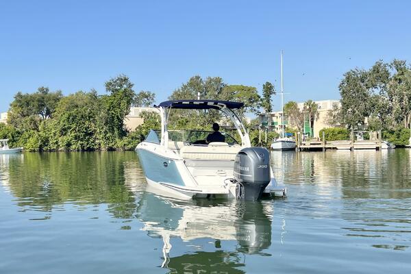 25ft Cobalt Yacht For Sale