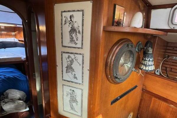 Gallivanter 49ft Hylas Yacht For Sale