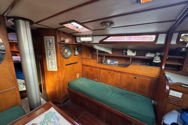 Gallivanter 49ft Hylas Yacht For Sale
