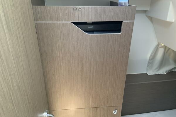 34ft Jeanneau Yacht For Sale