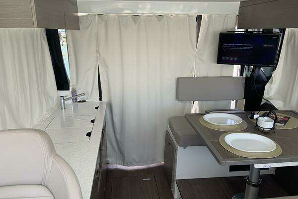 Jeanneau NC 1095 Coupe Yacht For Sale