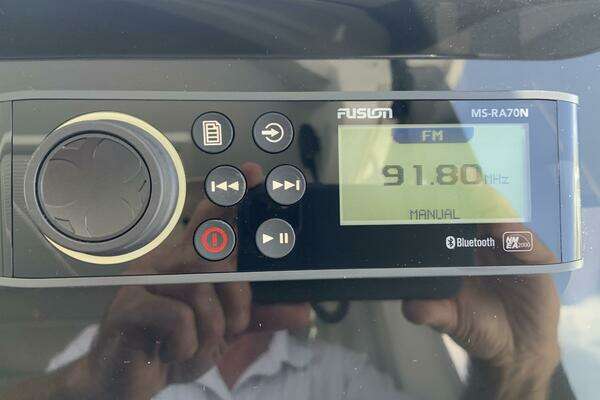 Jeanneau NC 1095 Coupe Yacht For Sale