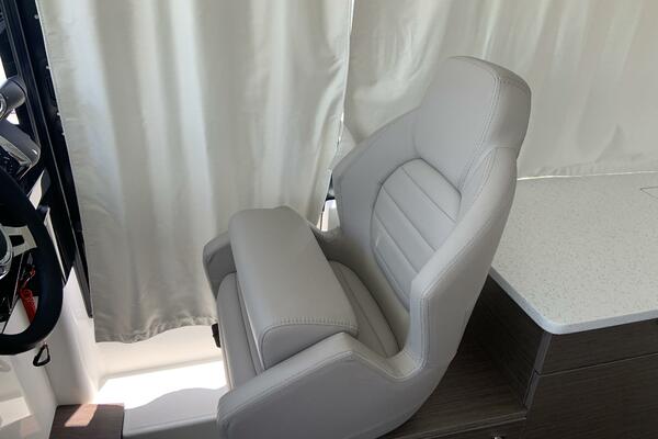 34ft Jeanneau Yacht For Sale