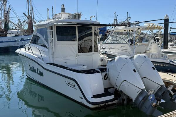 Outta Line 31ft Boston Whaler Yacht For Sale