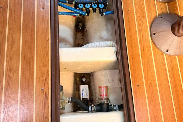 HIDE AWEIGH 35ft Catalina Yacht For Sale