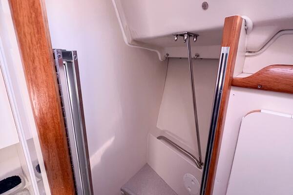 HIDE AWEIGH 35ft Catalina Yacht For Sale