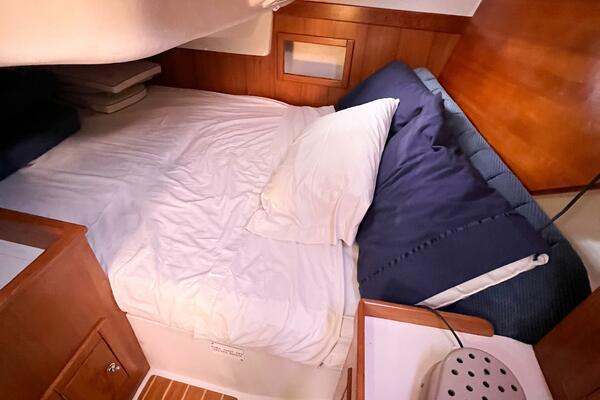 HIDE AWEIGH 35ft Catalina Yacht For Sale