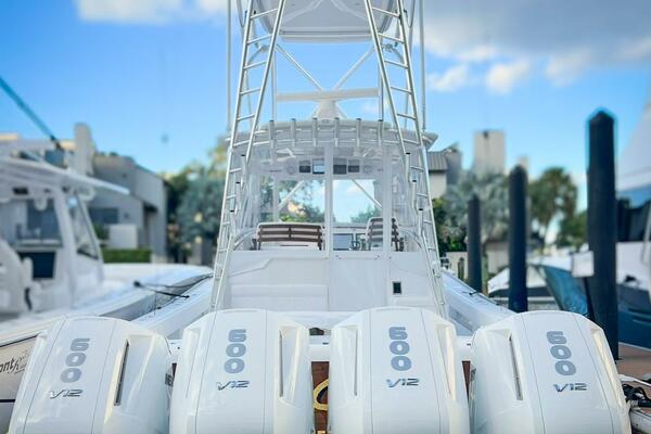 47ft Front Runner Yacht For Sale