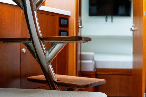 47ft Front Runner Yacht For Sale