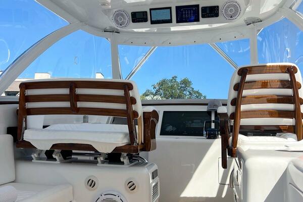 47ft Front Runner Yacht For Sale