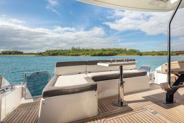 Galeon 500 Fly Yacht For Sale