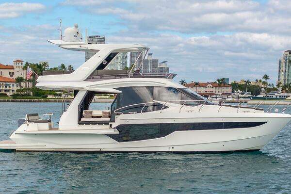 Galeon 500 Fly Yacht For Sale