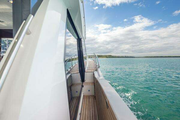 Galeon 500 Fly Yacht For Sale