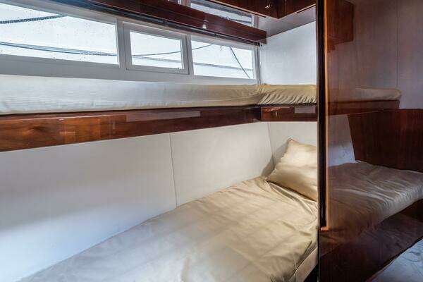 Galeon 500 Fly Yacht For Sale