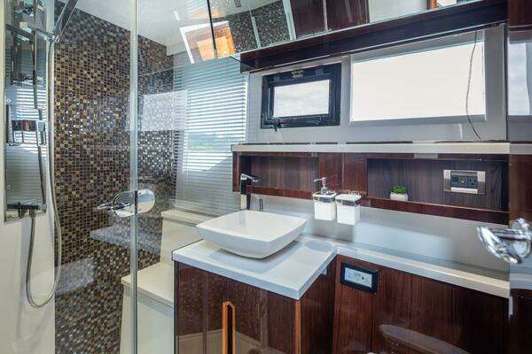 Galeon 500 Fly Yacht For Sale