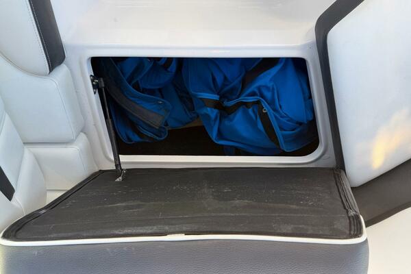 20ft Regal Yacht For Sale