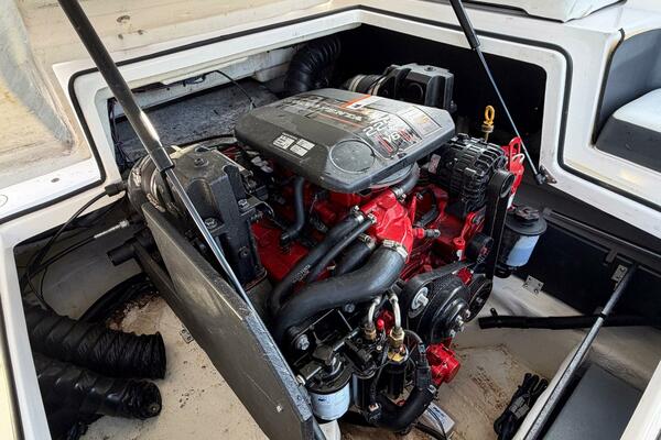 20ft Regal Yacht For Sale