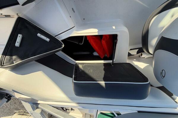 20ft Regal Yacht For Sale