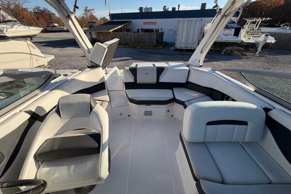 20ft Regal Yacht For Sale