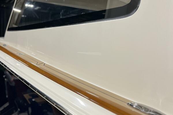 43ft Front Runner Yacht For Sale